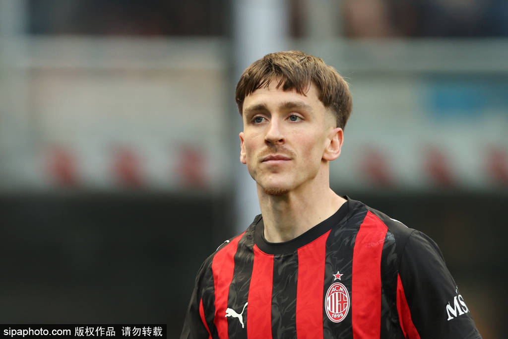 米兰不放弃科斯蒂奇！报价与游击队谈判背后的秘密